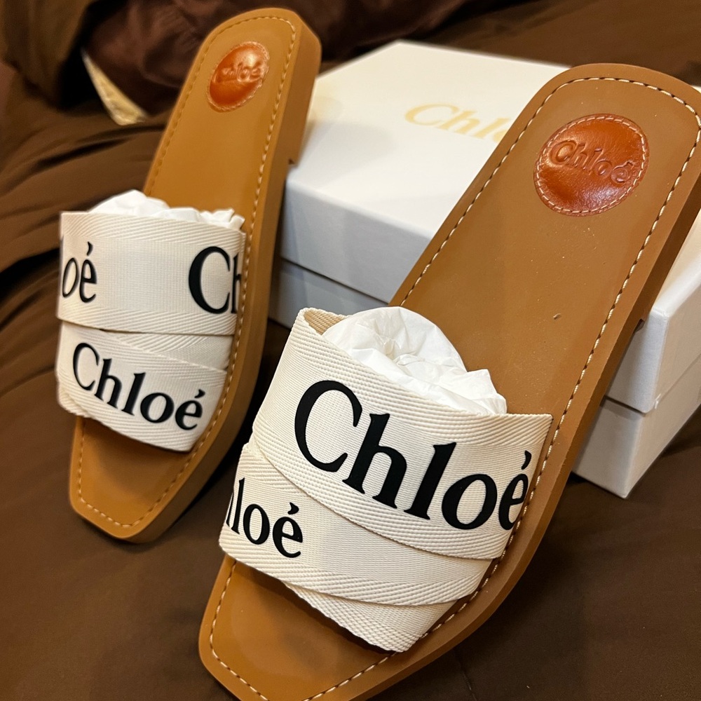 Chloe Woody Slides White size 12 (42) New in box - Picture 2 of 6